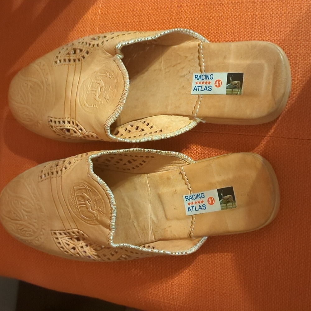 Women's Leather Slippers
